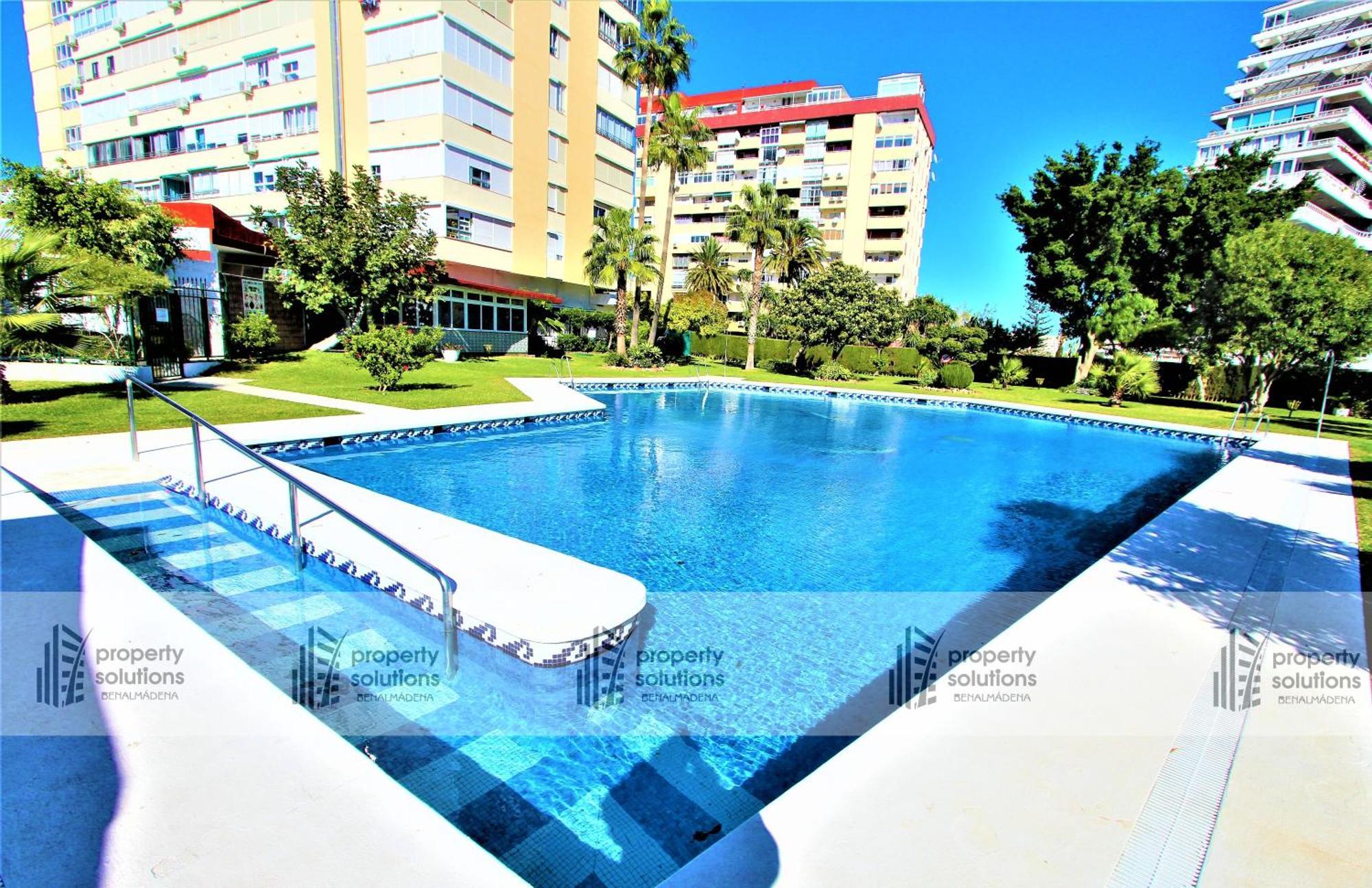בנאלמדנה Delta Del Sur Apartamentos - Cerca De Tren, Restaurantes, Tiendas - Playa A 8 Min Caminando מראה חיצוני תמונה